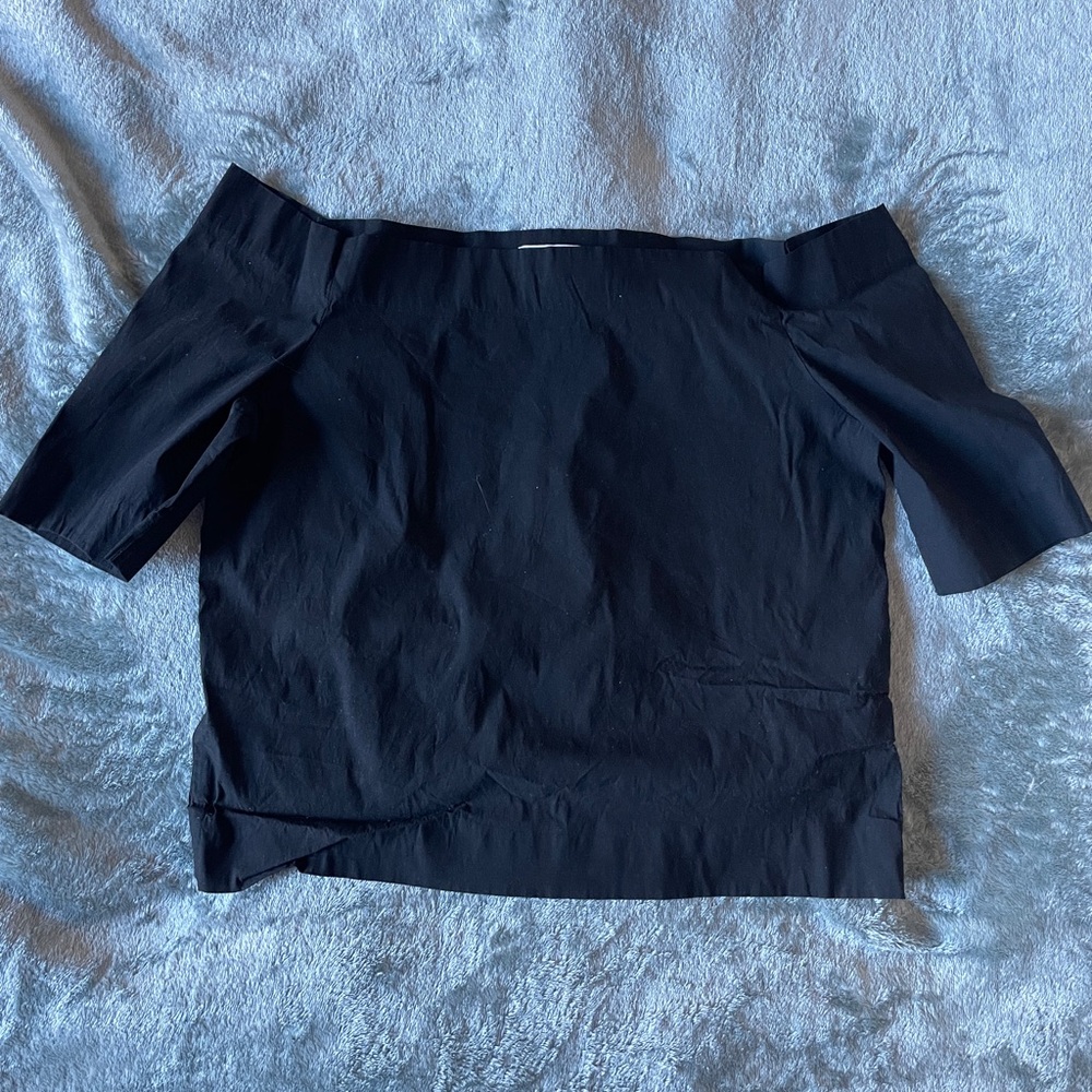 Black Cropped Opening Ceremony Off the Shoulder Crop Top